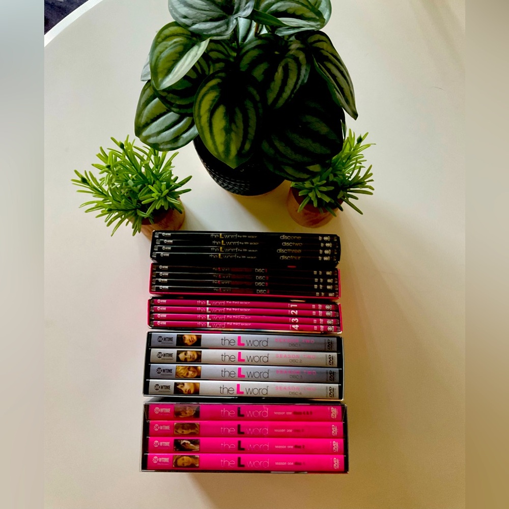 The L WORD DVD SERIES.. SEASONS 1-5 COMPLETE🛍️✅